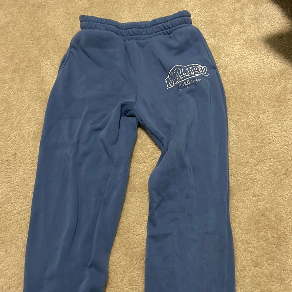 sweatpants